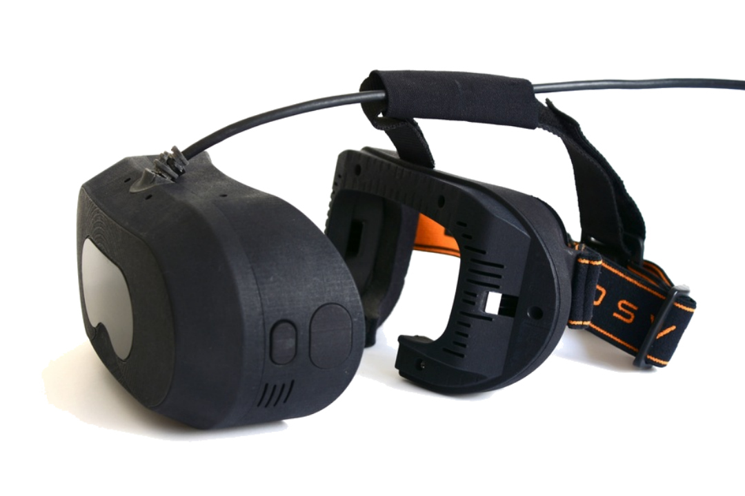 Sensics’ New Professional Grade HMD